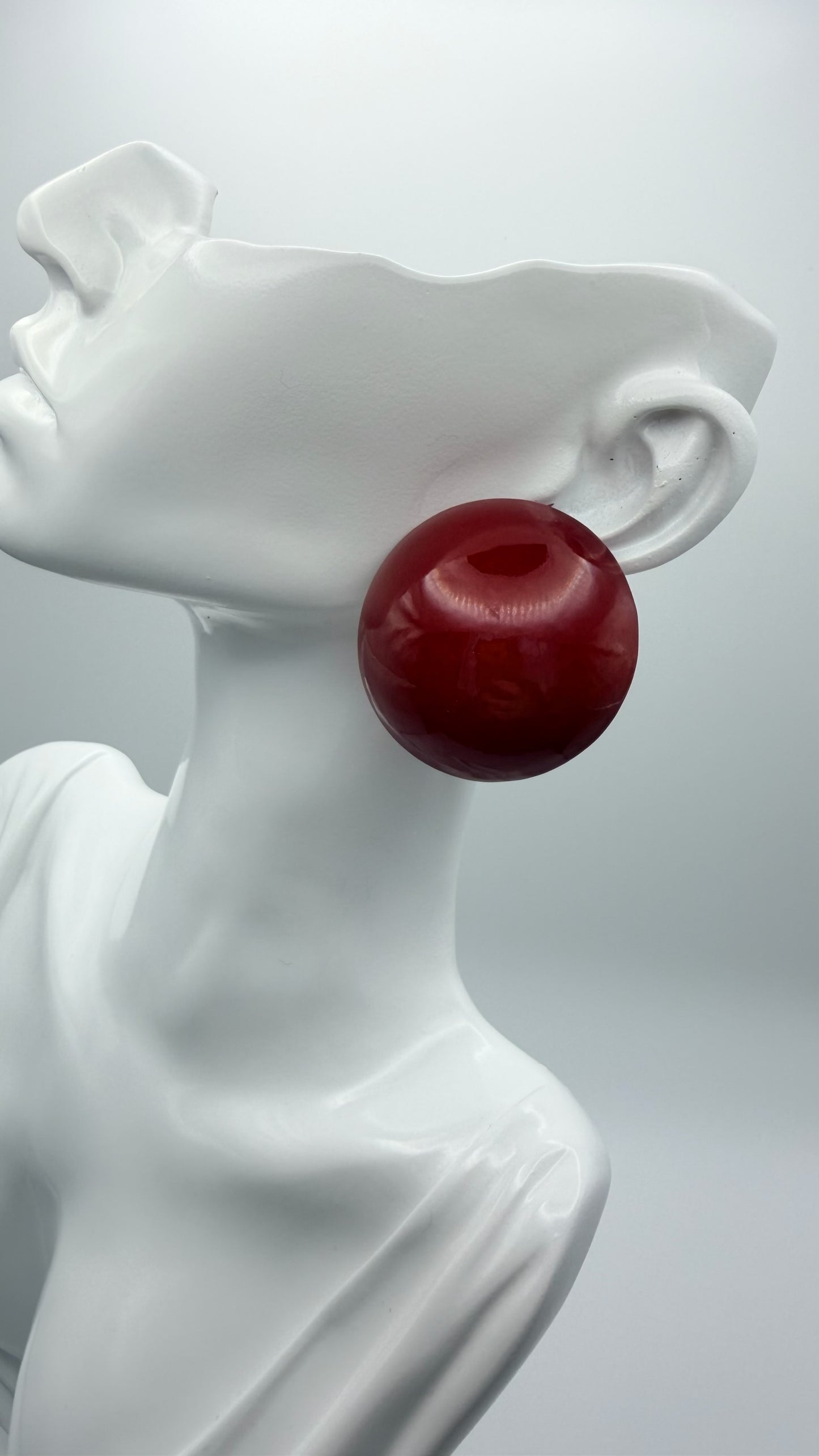 Scarlet Exclusive Earrings